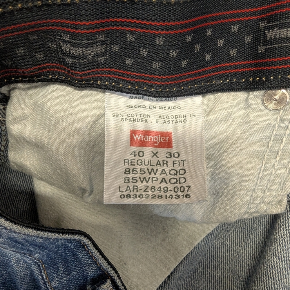 Men's Wrangler Blue Jeans - Picture 6 of 12